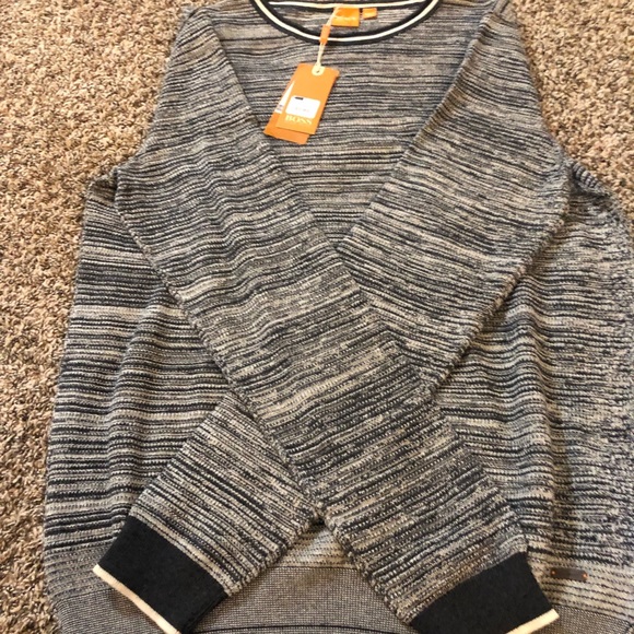 Hugo Boss Kraig Crew - Picture 2 of 3